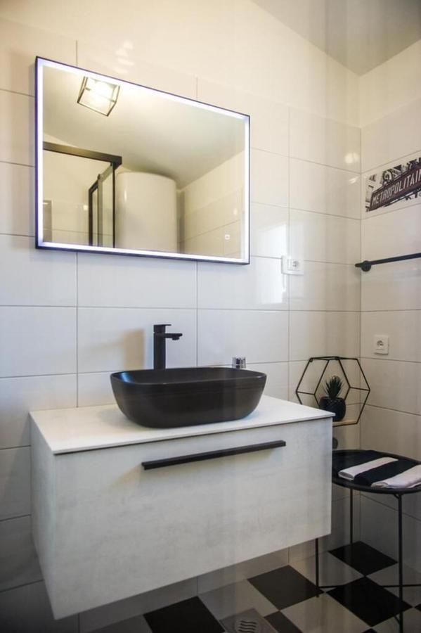 Apartments Zdeslav Rogoznica  Zewnętrze zdjęcie